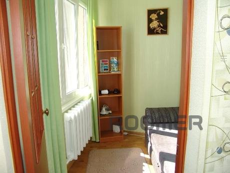 I rent my 1Q in Yalta, 5 minutes to the, Yalta - apartment by the day