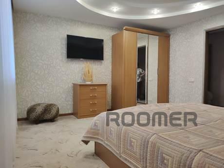 Сдаю свою квартиру 95м2 у моря, Черноморск (Ильичевск) - квартира посуточно