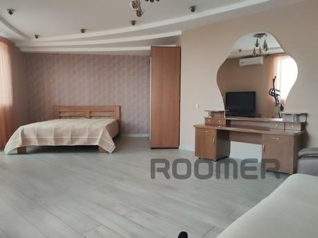 Сдаю свою квартиру 95м2 у моря, Черноморск (Ильичевск) - квартира посуточно