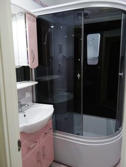2 bedroom apartment in Feodosia, Feodosia - apartment by the day