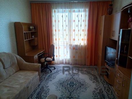 12 min walk to the waterfront, resort infrastructure. Air co