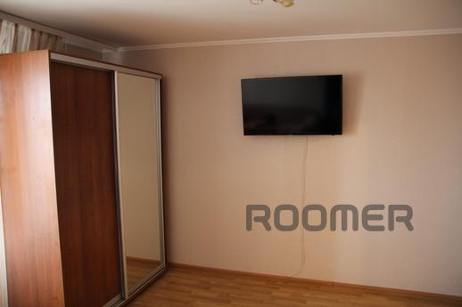 10 min walk from the fountain., Vinnytsia - apartment by the day