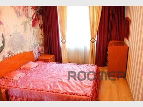 Apartment on the bus station owner (hour, day, week, month).
