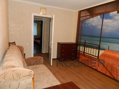 Rent an apartment in the center of Feodo, Feodosia - apartment by the day