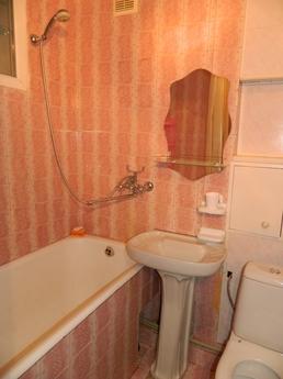 Rent an apartment in the center of Feodo, Feodosia - apartment by the day