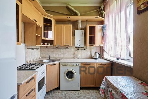 One-bedroom Apartment on Lenin, Rostov-on-Don - apartment by the day