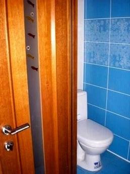 Apartment for Rent 1500 rubles, Yevpatoriya - apartment by the day