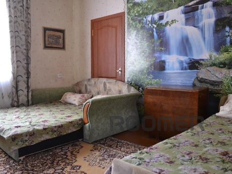 Detached house in the center of, Alushta - apartment by the day