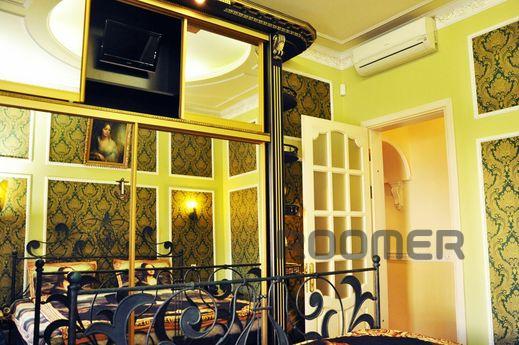 VIP Deribasovskaya, 10, Odessa - apartment by the day