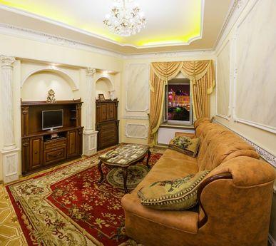 VIP Deribasovskaya, 10, Odessa - apartment by the day