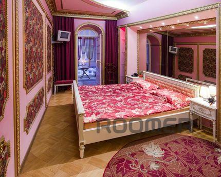 VIP Deribasovskaya, 10, Odessa - apartment by the day