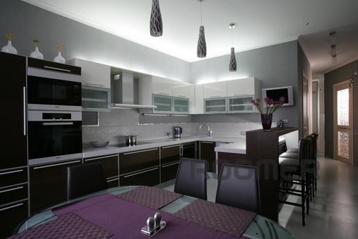 Two-bedroom apartments on the waterfront of Moscow in one of