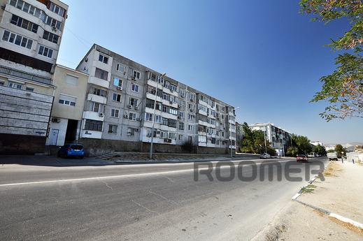 1 bedroom on the waterfront - sea view, Novorossiysk - apartment by the day