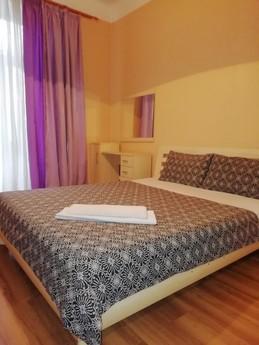 We offer for rent a 2-bedroom suite in the center of the cit