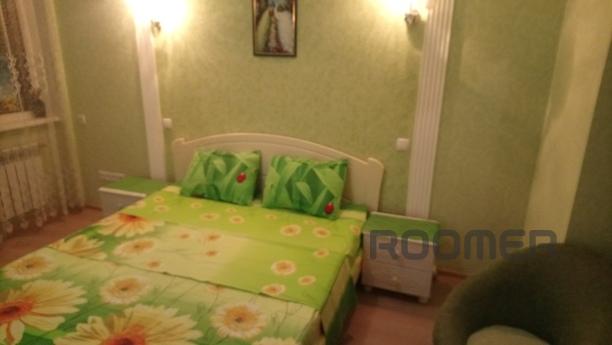 Сдам посуточно 2-х комнатную квартиру в самом Центре г.Севас