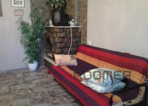 Apartment by the sea in Yalta, Yevpatoriya - apartment by the day