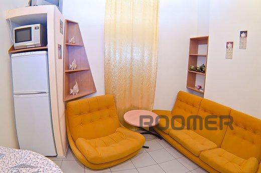 Decent apartment near the subway, Moscow - apartment by the day