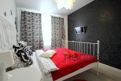 Rent a beautiful and comfortable room. The room has a bed, w