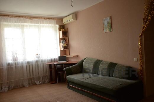 Rent daily a 3-room apartment with a large studio kitchen! 5
