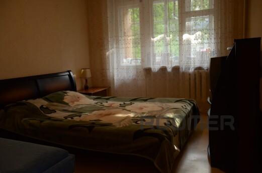 Rent daily 3-room apartment, Chernomorsk (Illichivsk) - apartment by the day