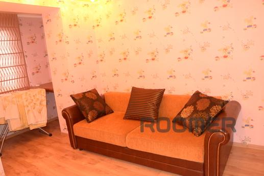 Luxury 4 rooms apartment on New Year, Pavlodar - apartment by the day