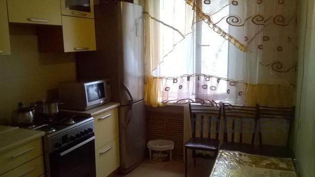 Квартира 3х ком Фурманова-Маметова, Алматы - квартира посуточно