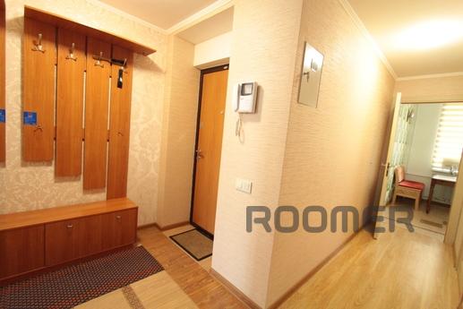 2 r.apartment Zheltoksan Tole bi,80$/day, Almaty - apartment by the day
