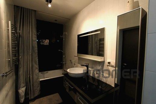 2 bedroom apartment in the center, Almaty - apartment by the day