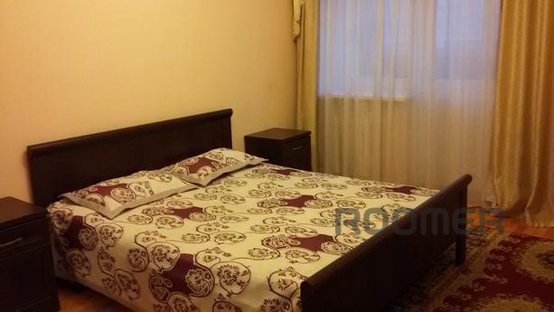 Clean, comfortable apartment, Astana - apartment by the day