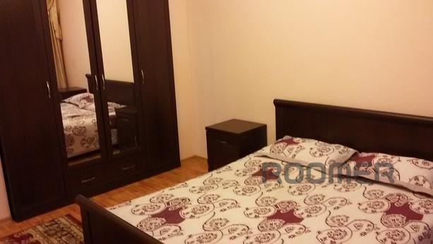 Clean, comfortable apartment, Astana - apartment by the day