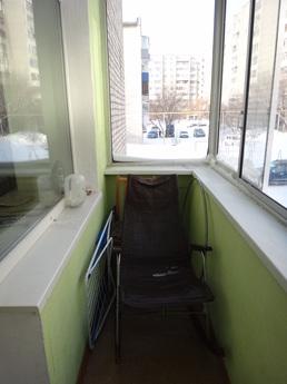 Excellent 2 bedroom apartment, Komsomolsk-on-Amur - apartment by the day