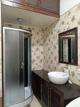 Similar rental of a one-room apartment, Chernivtsi - apartment by the day