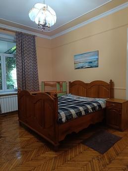 Similar rental of a two-room apartment, Chernivtsi - apartment by the day