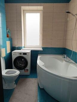 1-room apartment in Novobudovo, Chernivtsi - apartment by the day
