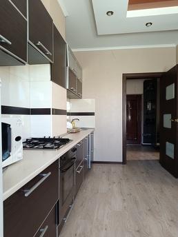 1-room apartment in Novobudovo, Chernivtsi - apartment by the day