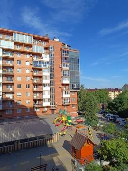 1-room apartment in Novobudovo, Chernivtsi - apartment by the day