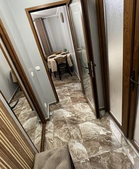 One-room apartment Poletaeva, Chernivtsi - apartment by the day
