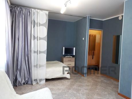 1 bedroom apartment for rent, Novosibirsk - apartment by the day