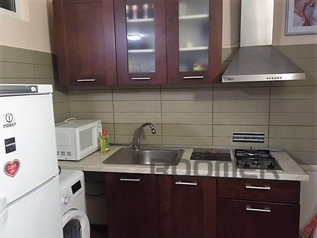 Cozy 2 bedroom apartment (Law), Odessa - apartment by the day