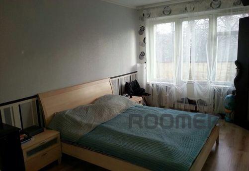 Rent a cozy 2-valued apartment in Moscow, a 5-minute walk fr