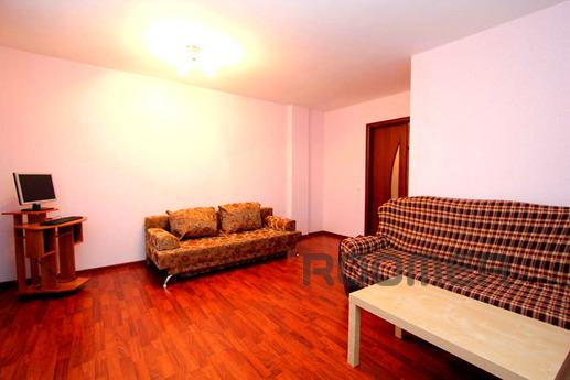 One bedroom apartment for rent, Yekaterinburg - apartment by the day