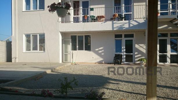 Inexpensive vacation in Sudak (Crimea), Sudak - apartment by the day