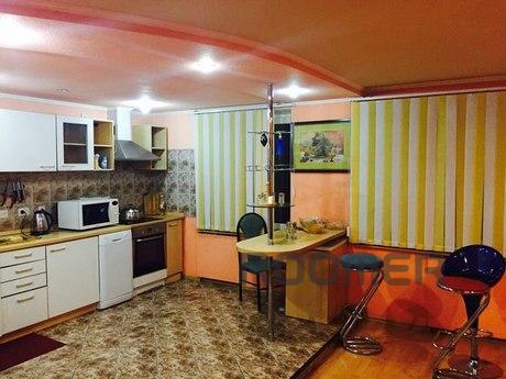 Apartment for Rent! Wealthy people., Ust-Kamenogorsk - apartment by the day
