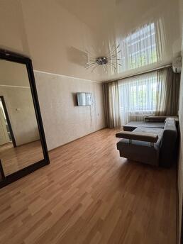 I'm selling my 2nd apartment, Chernomorsk (Illichivsk) - apartment by the day