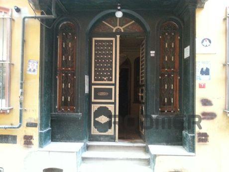 Cosy&Historical Studio Flat@Taksim, Стамбул - квартира посуточно