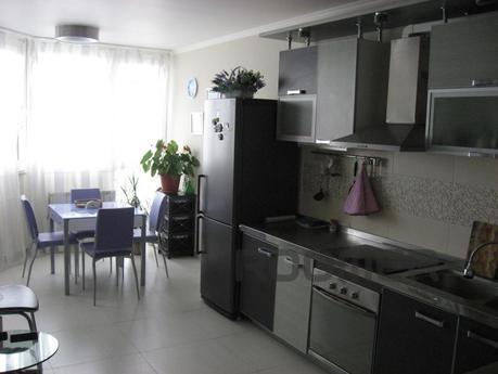 Comfortable 3-bedroom apartment, Moscow - apartment by the day