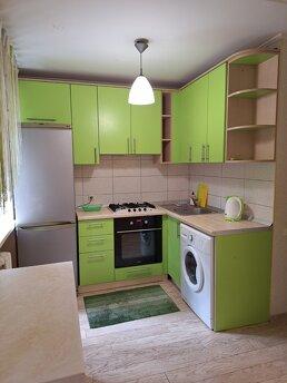 I'm renting a similar apartment near Chornomorsku, Chernomorsk (Illichivsk) - apartment by the day
