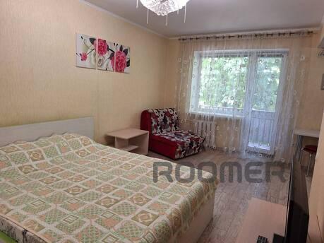 I'm renting a similar apartment near Chornomorsku, Chernomorsk (Illichivsk) - apartment by the day