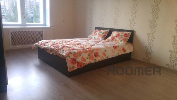 3-room apartment for a day, Volgograd - apartment by the day