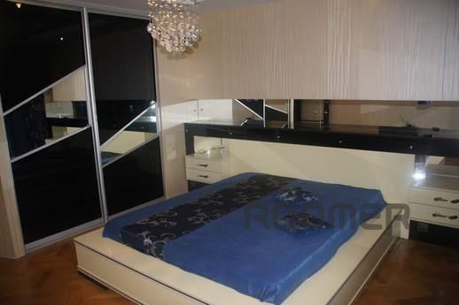 4-room apartment on the day, Volgograd - apartment by the day